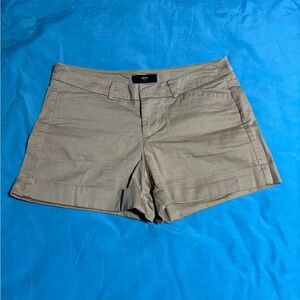H&M Tan/Khaki Cuffed Shorts